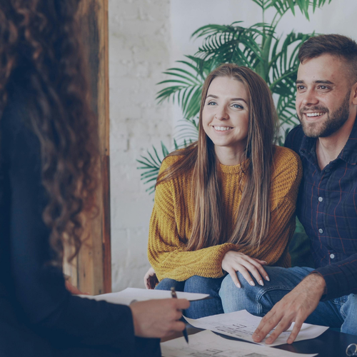 How to Choose the Right Listing Agent for Your Home Sale