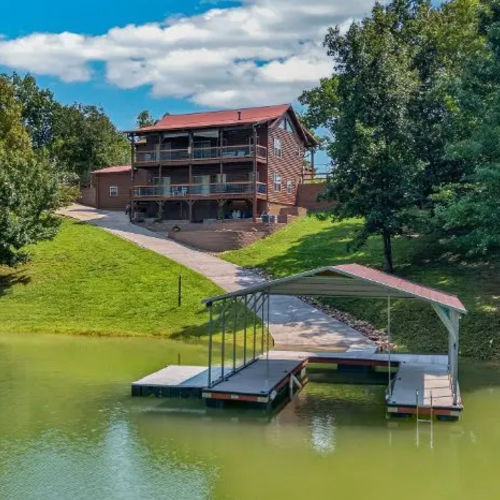 Douglas Lake Waterfront Home with Private Dock for Sale in Dandridge, TN