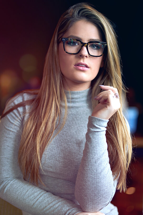 Olivia-Harper-headshot