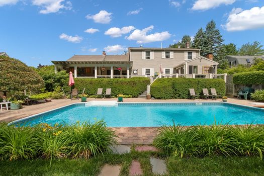 Bailey Breaks Records at 24 Hillview Ave