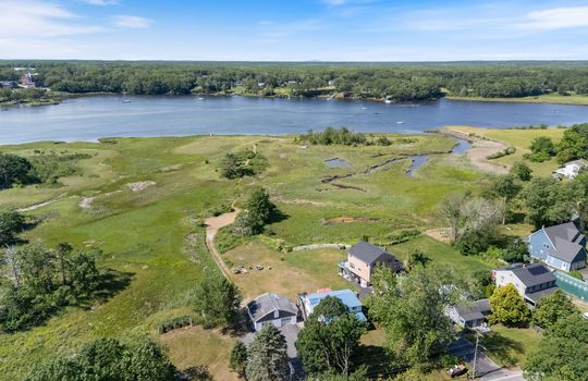 649_Ferry_Rd_34