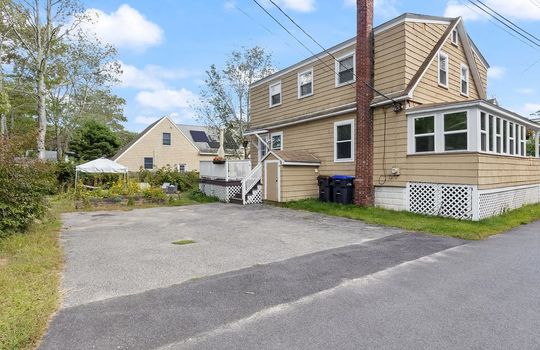 558197216_10236833213961661_3082512955793826541_n