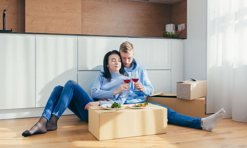 Getting Married? Here are 5 Homebuying Tips For Newlyweds