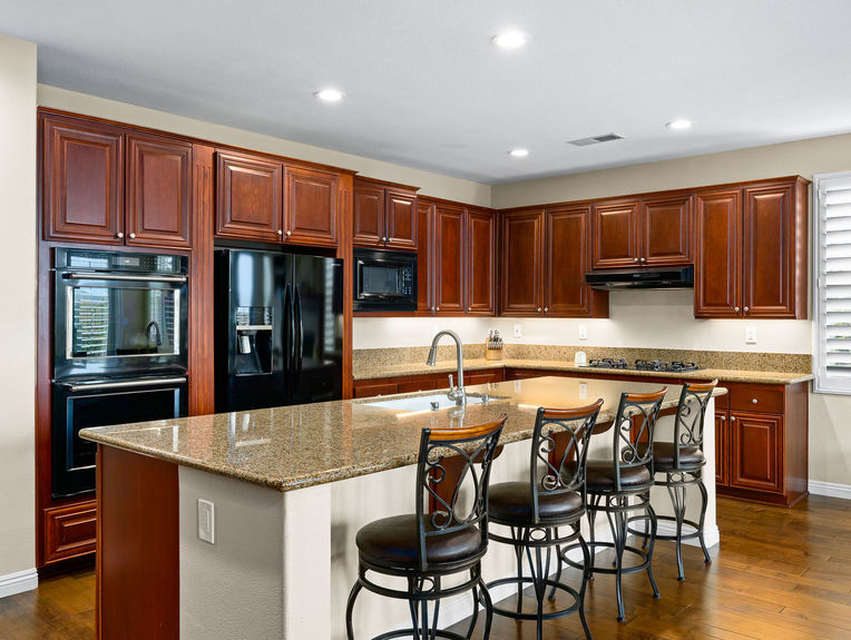 031_953-stoneridge-way-pixer-pros-31
