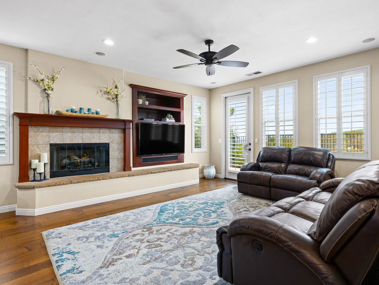 034_953-stoneridge-way-pixer-pros-34