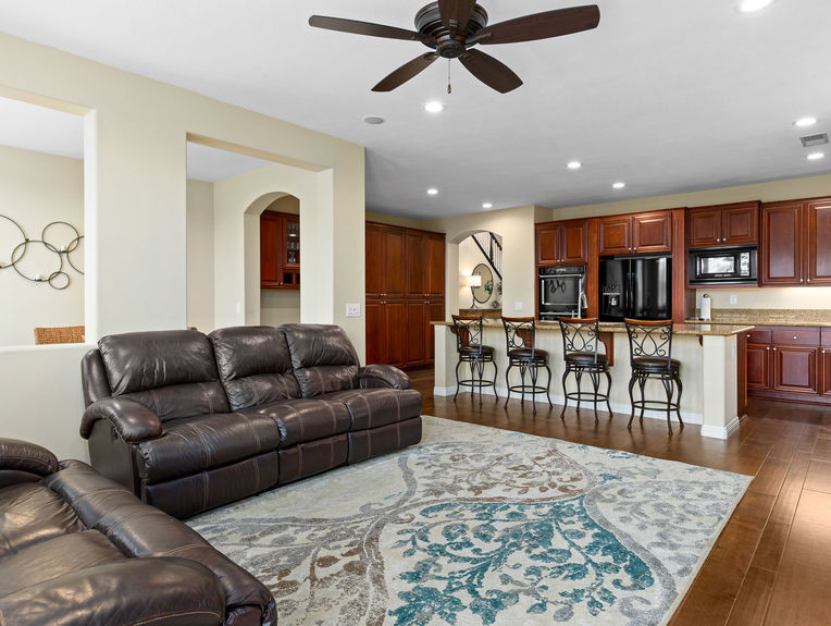 035_953-stoneridge-way-pixer-pros-35