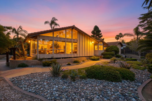 1-web-or-mls-1303-Crestridge-Dr-SandKasl-Imaging-Gary-Kasl-San-Diego-Residential-Hospitality-Photography-44