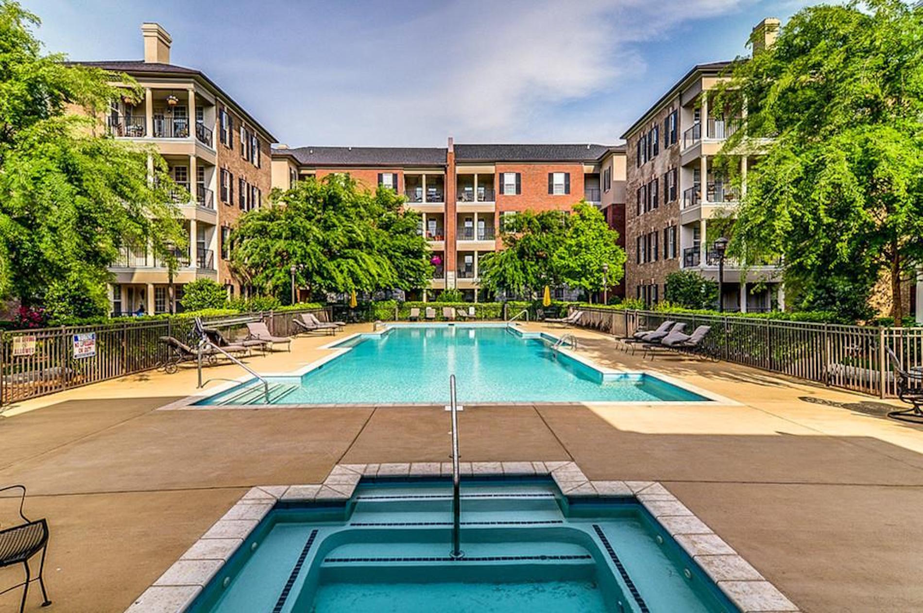 Condo, pool, for sale, Nashville, Brentwood, Franklin, TN