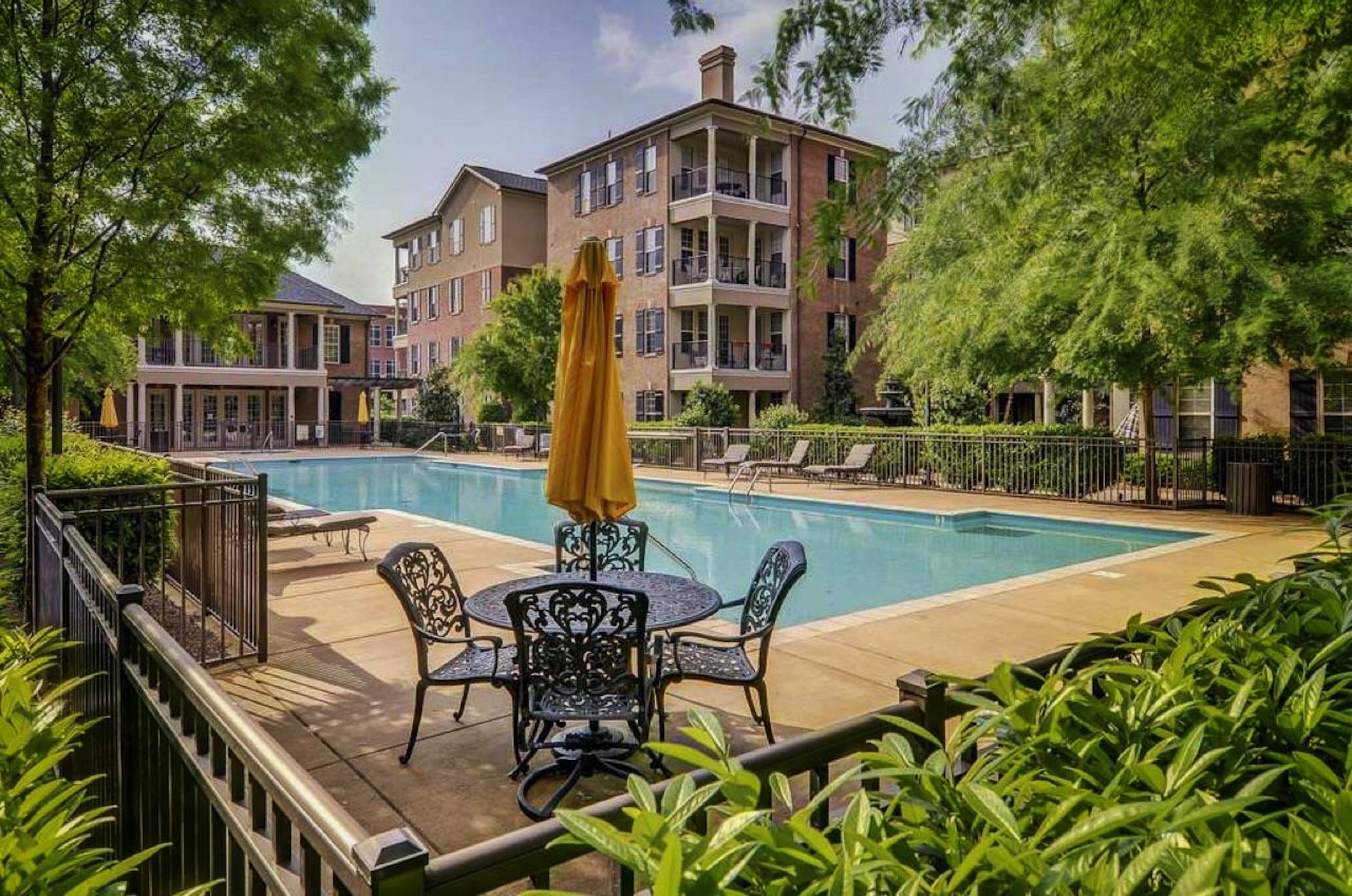 Lush landscaping around pool in Brentwood, TN