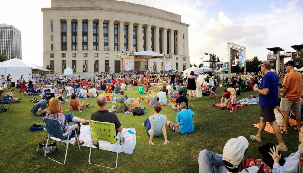 Live on the Green free outdoor music series Nashville, TN