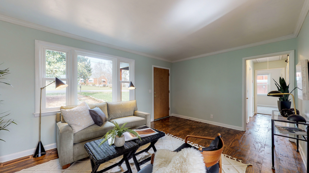 living room and entry table - 2509 David Drive, Donelson home for sale